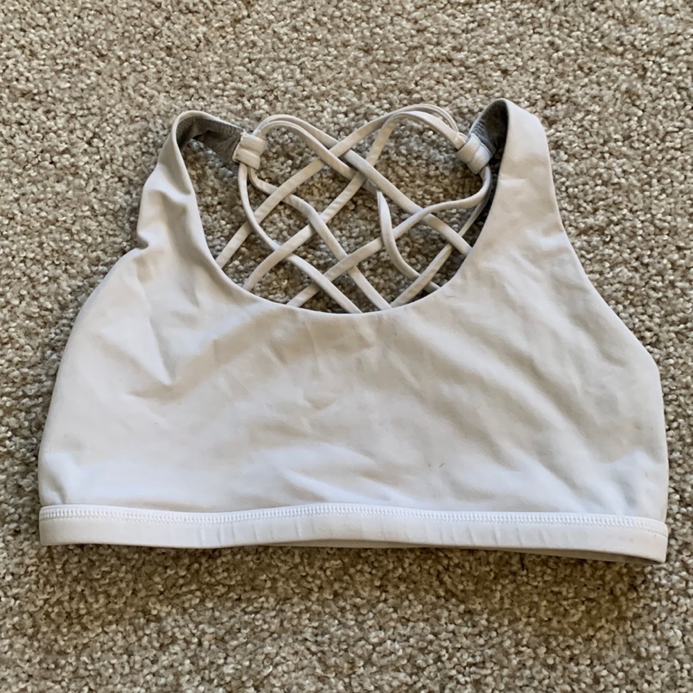 Born primitive vitality sports bra size medium